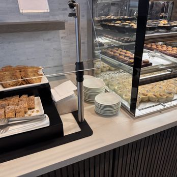 The Centurion Lounge - Airport Lounges Near Me - Las Vegas, Nevada The Centurion Lounge - Airport Lounges Near Me - Las Vegas, Nevada