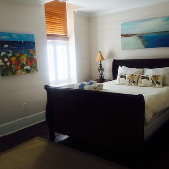 Walk Away Stays - 251 Meeting Street #3 bedroom - Property Management Near Me - Charleston, South Carolina