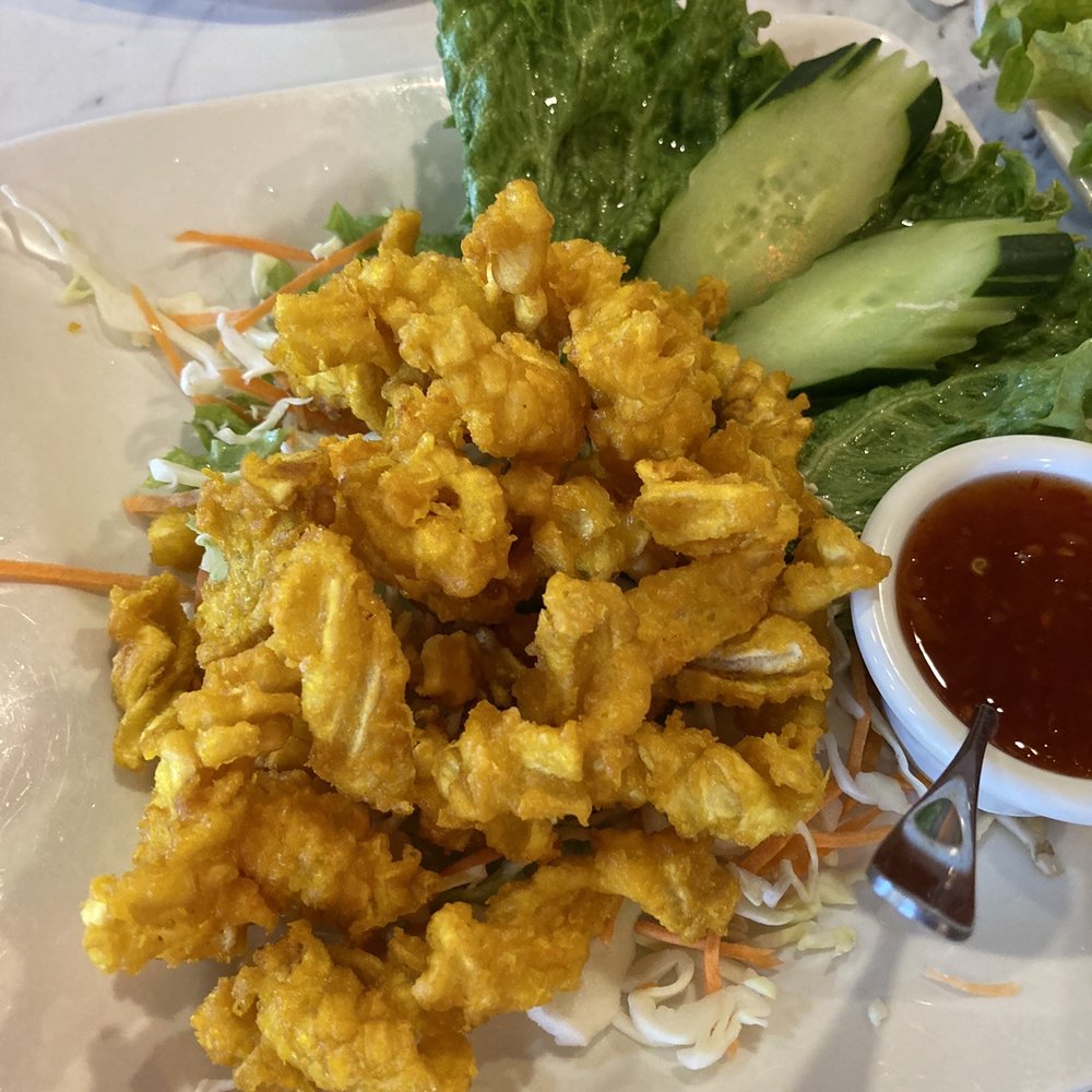 Siam Square - Calamari. Crunchy and tasty - Thai Near Me - Honolulu, Hawaii Siam Square - Calamari. Crunchy and tasty - Thai Near Me - Honolulu, Hawaii