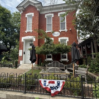 Monell's Dining & Catering - Southern Near Me - Nashville, Tennessee