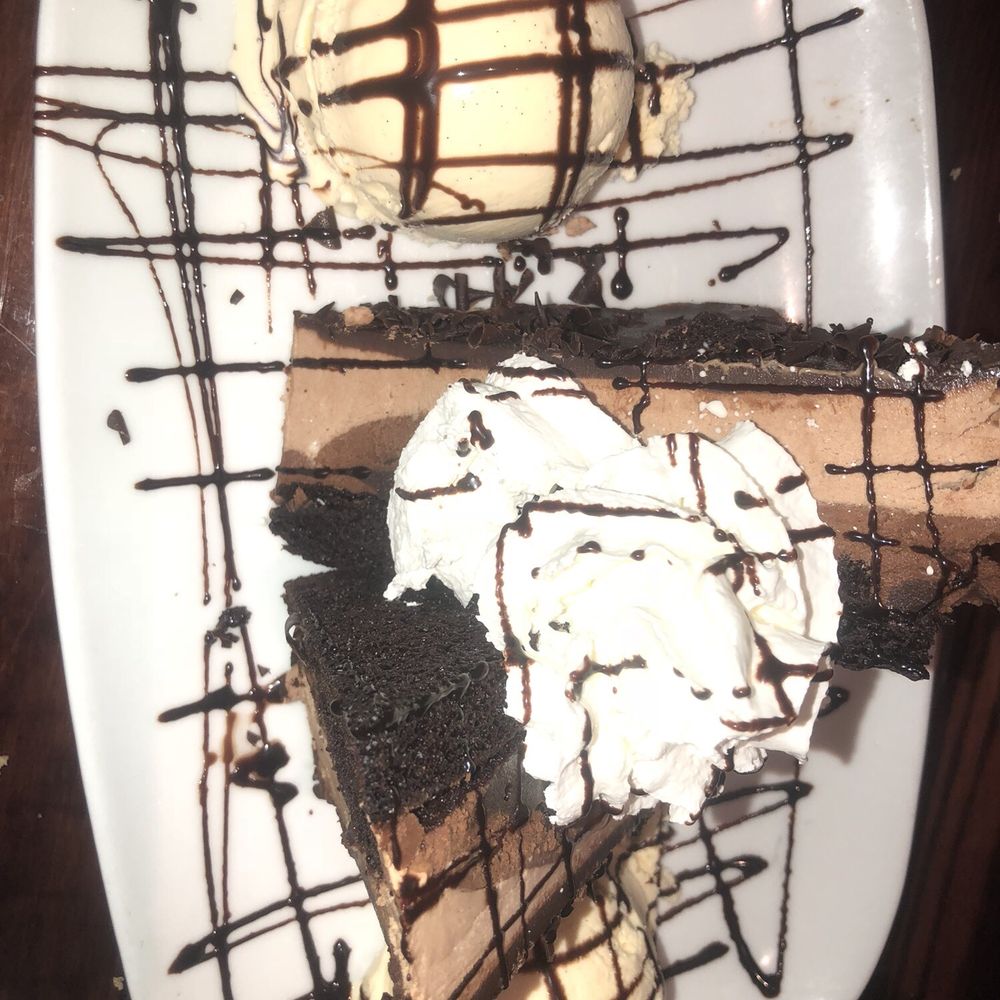 LongHorn Steakhouse - Chocolate Stampede - Steakhouses Near Me - Peoria, Illinois