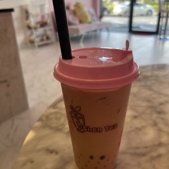 Shen Tea - Strawberry Milk Tea - Bubble Tea Near Me - Winter Park, Florida