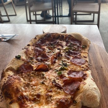Monarch Ocean Pub - Gastropubs Near Me - Del Mar, California