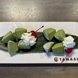 Green tea mochi dessert