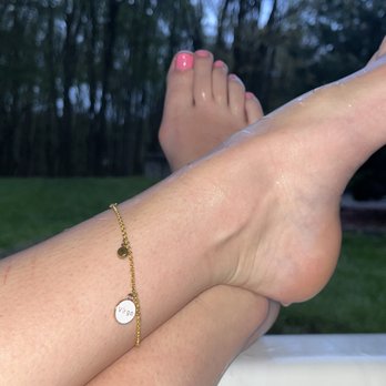 Mercedez Skye Design - Custom welded on permanent anklet with charm - Jewelry Near Me Mercedez Skye Design - Custom welded on permanent anklet with charm - Jewelry Near Me