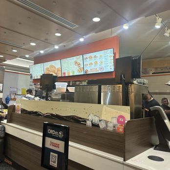 Dunkin - Donuts Near Me - Chicago, Illinois Dunkin - Donuts Near Me - Chicago, Illinois