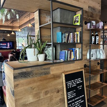 Kaldi’s Social House - Breakfast & Brunch Near Me - Arlington, Virginia