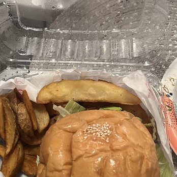 Fuddruckers - Burgers Near Me - Succasunna, New Jersey Fuddruckers - Burgers Near Me - Succasunna, New Jersey