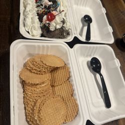 The Frosted Rooster - Ice cream nachos