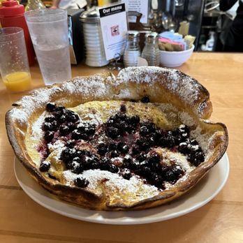 The Little Diner - Dutch pancake with blueberries - Diners Near Me - Vail, Colorado The Little Diner - Dutch pancake with blueberries - Diners Near Me - Vail, Colorado