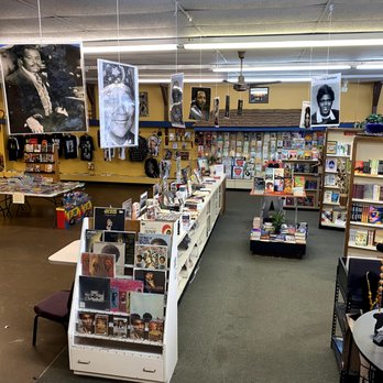 Dock Bookshop - Bookstores Near Me - Fort Worth, Texas Dock Bookshop - Bookstores Near Me - Fort Worth, Texas