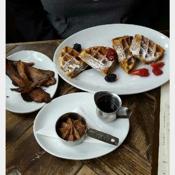 Siena Tavern - Waffles and bacon - Italian Near Me - Chicago, Illinois