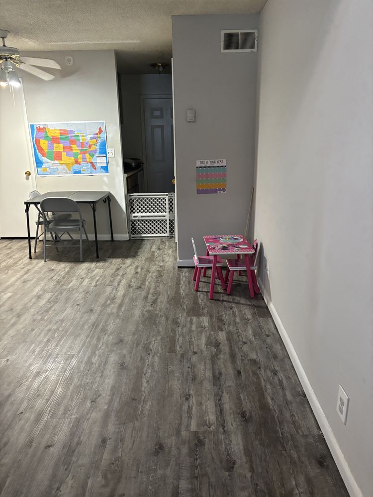 Sunshine’s Babysitting Services - childcare center in Macon, GA