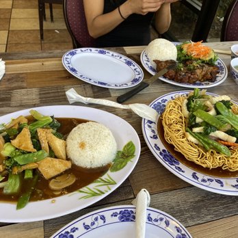 Pho Hoàng Express - Everything is delicious! - Vietnamese Near Me - San Diego, California Pho Hoàng Express - Everything is delicious! - Vietnamese Near Me - San Diego, California