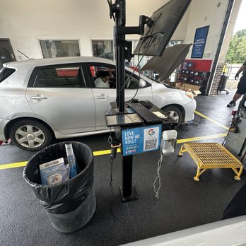 Valvoline Instant Oil Change - Bay Area - Oil Change Stations Near Me - Conroe, Texas Valvoline Instant Oil Change - Bay Area - Oil Change Stations Near Me - Conroe, Texas