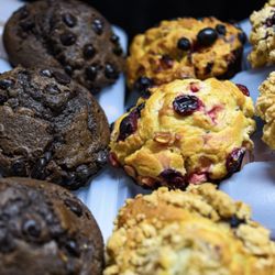Izē's Deli & Bagelry