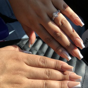Annie Nails & Spa - Dip power, white polish - Nail Salons Near Me - Whittier, California