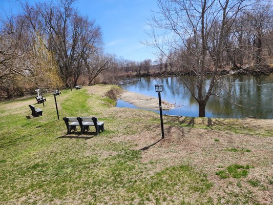Thom Reed - UFO Park by null