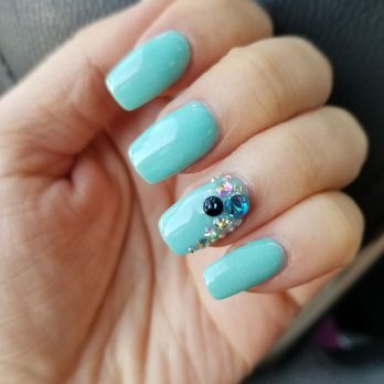 Beauti & Nails - Nail Salons Near Me - Suwanee, Georgia