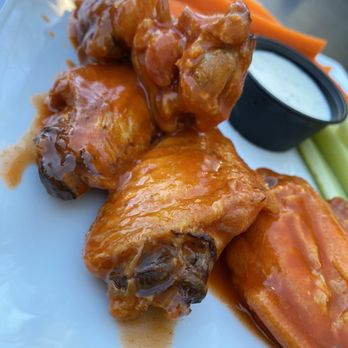 Q Club - Wings Your Way - New American Near Me - Oxnard, California