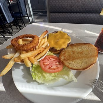 Blue Angel Diner - Cheeseburger deluxe - Diners Near Me - Plainview, New York