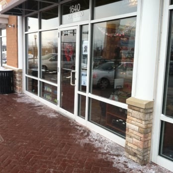 Kriser's - Storefront - Pet Stores Near Me - Vernon Hills, Illinois