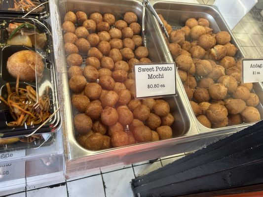 Teruya's Andagi by null