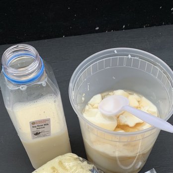 46 - Tofu pudding and unsweetened soy milk - Desserts Near Me - New York, New York 46 - Tofu pudding and unsweetened soy milk - Desserts Near Me - New York, New York