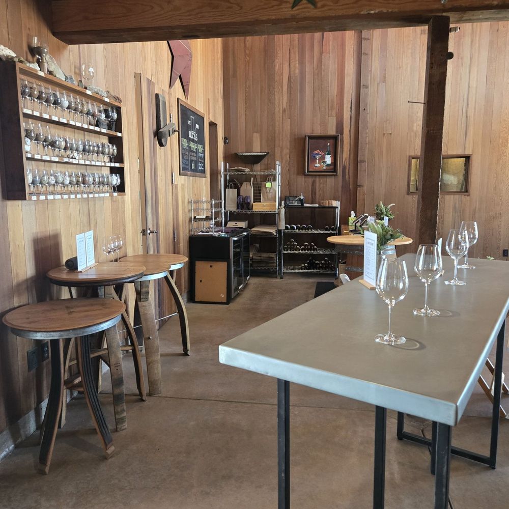 The Lucas Winery - Wineries Near Me - Lodi, California The Lucas Winery - Wineries Near Me - Lodi, California