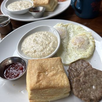 Biscuit Love - Franklin - Egg breakfast with Cheese Grits and Plain Biscuit - Breakfast & Brunch Near Me - Franklin, Tennessee