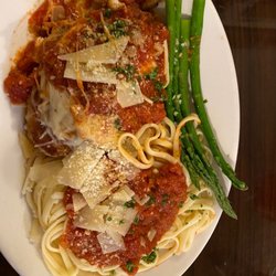 Tony's Place - Chicken Parmesan