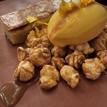 Tzuco - Maíz y Azafrán dessert - Mexican Near Me - Chicago, Illinois Tzuco - Maíz y Azafrán dessert - Mexican Near Me - Chicago, Illinois