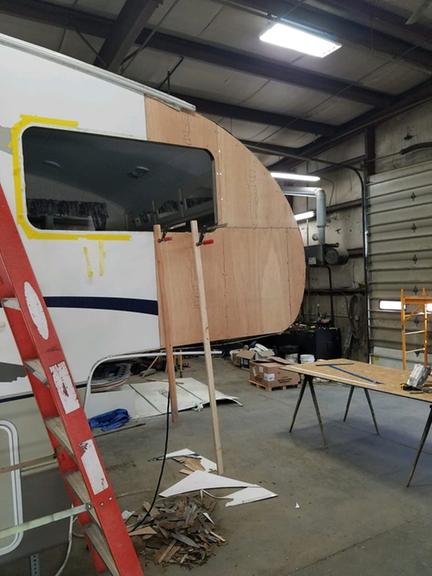 Slide of JP's RV Repair