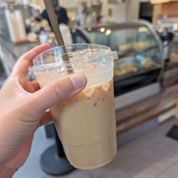 Sue's Gallery Cafe - iced vanilla latte - Desserts Near Me - Saratoga, California Sue's Gallery Cafe - iced vanilla latte - Desserts Near Me - Saratoga, California