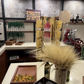 Gustino - Homemade pasta - Italian Near Me - Cancún, ROO Gustino - Homemade pasta - Italian Near Me - Cancún, ROO
