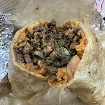 Tacos Los Cholos - Asada Burrito - Mexican Near Me - Huntington Park, California