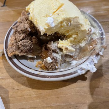 Julian Cafe - Apple crumble with vanilla ice cream - Bakeries Near Me - Julian, California Julian Cafe - Apple crumble with vanilla ice cream - Bakeries Near Me - Julian, California