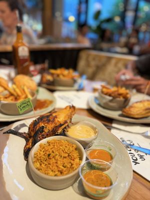 Nando's PERi-PERi by null