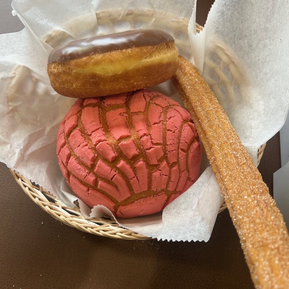 Panaderia Jazmin - Concha, chocolate donut, and churro - Bakeries Near Me - Pittsburgh, Pennsylvania Panaderia Jazmin - Concha, chocolate donut, and churro - Bakeries Near Me - Pittsburgh, Pennsylvania