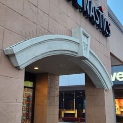 San Diego Gymnastics & Parkour - Grossmont Center - Entrance in front of Verizon. West of Walmart main entrance