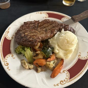 Manny's Steakhouse - Steakhouses Near Me - Vallejo, California Manny's Steakhouse - Steakhouses Near Me - Vallejo, California