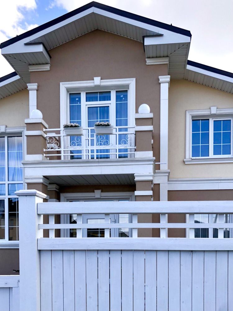 Slide of Summit Electrical Services
