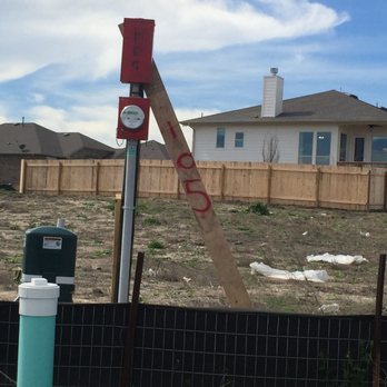 Clark Wilson Builder - The lot we picked. We had no idea what a steep incline we would have to the house. - General Contractors Near Me - Hutto, Texas