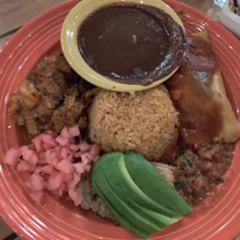 El Portal - Yucatan trio - Mexican Near Me - Pasadena, California