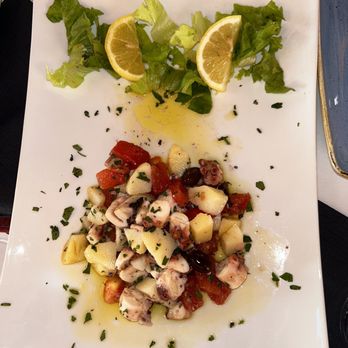 Ristorante Luca - Local Flavor Near Me - Vernazza, SP