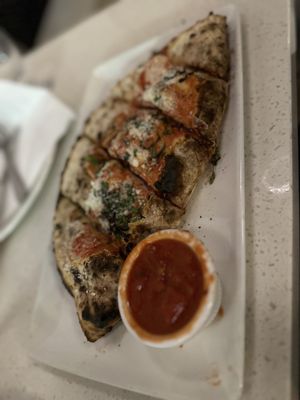 Del Lusso Pizza by null