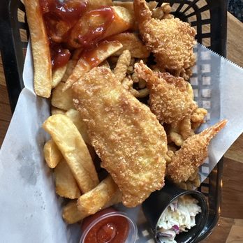 The Chowder Barge - Fisherman Platter - Seafood Near Me - Wilmington, California The Chowder Barge - Fisherman Platter - Seafood Near Me - Wilmington, California