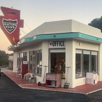Raton Pass Motor Inn - Hotels Near Me - Raton, New Mexico
