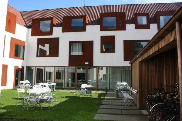 Snuffel Hostel by null