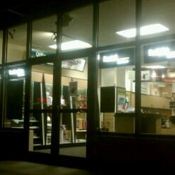 The UPS Store - Shipping Centers Near Me - Denver, Colorado